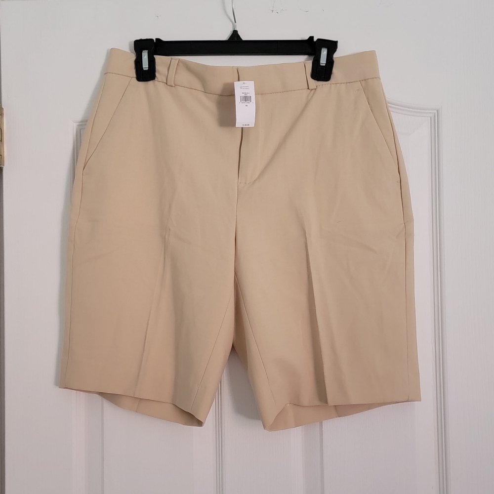 Banana Republic Trouser Short